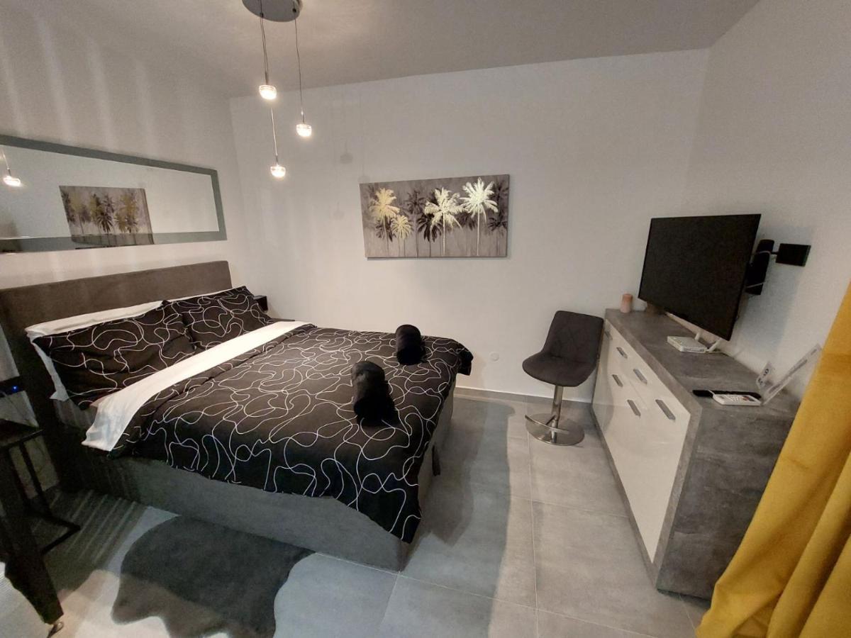 Stefan 1 Apartment Umag Exterior photo